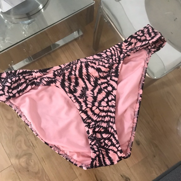 Victoria Secret Bombshell Sequin Pink Bikini - Picture 7 of 8